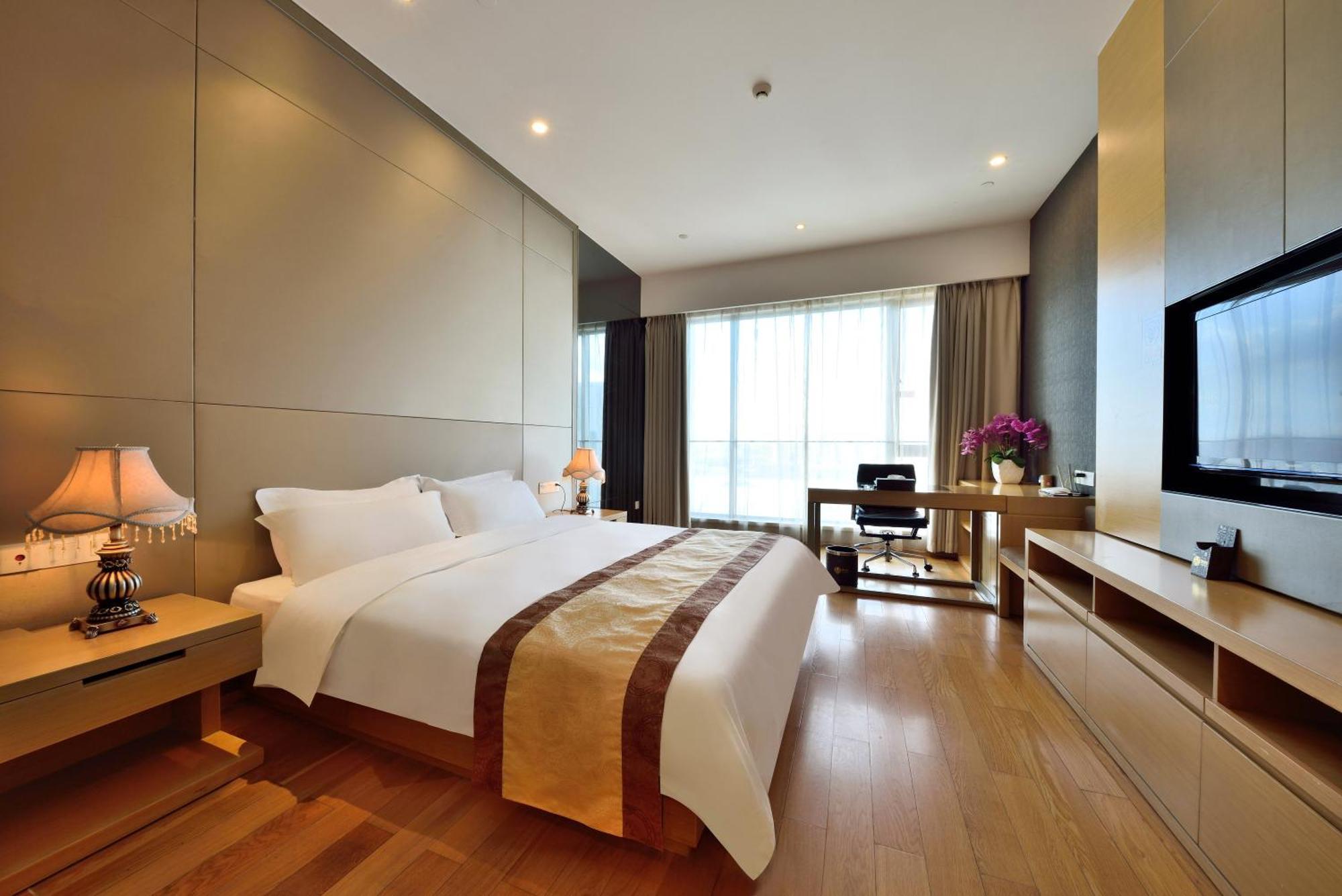 Heefun Apartment Gz -Poly World Trading Center-Walking Distance To Canton Fair ภายนอก รูปภาพ