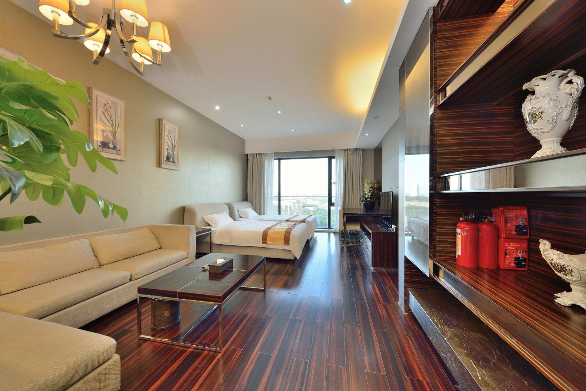 Heefun Apartment Gz -Poly World Trading Center-Walking Distance To Canton Fair ภายนอก รูปภาพ